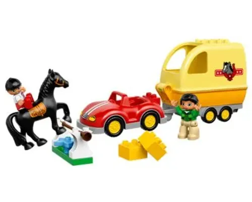 Horse Trailer Image