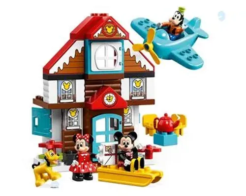 Mickey's Vacation House Image