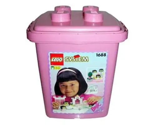 Large Play Bucket, 3+ Image