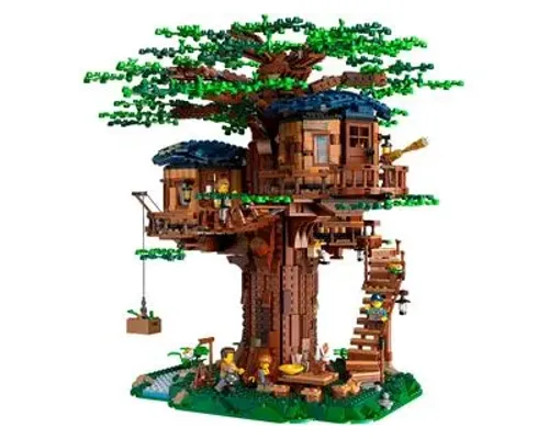 Tree House Image