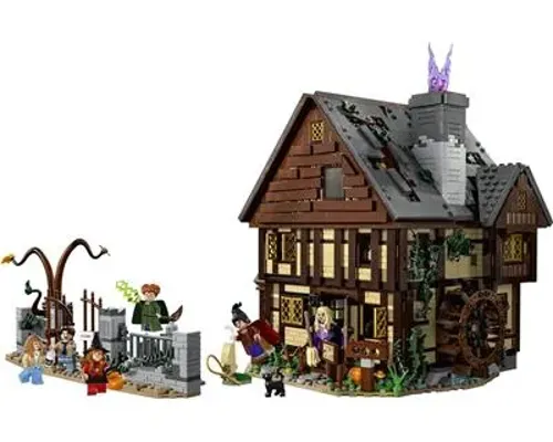 Disney Hocus Pocus: The Sanderson Sisters' Cottage Image