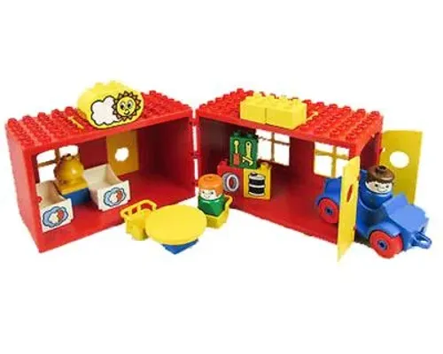 Play-Box Home and Garage Image