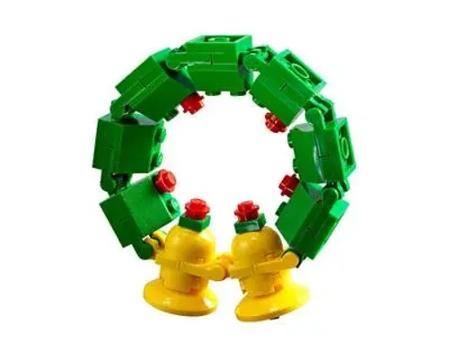 Holiday Wreath Image