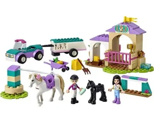 Horse Training and Trailer Image