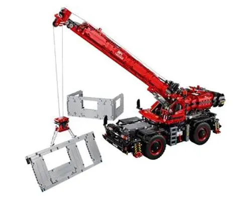 Rough Terrain Crane Image