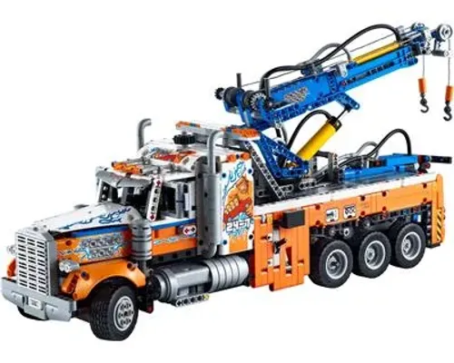 Heavy-Duty Tow Truck Image