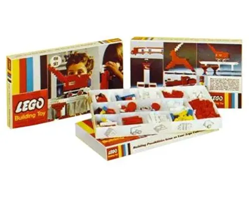 Deluxe Building Set Image