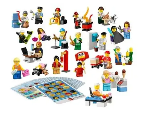 Community minifigure set Image