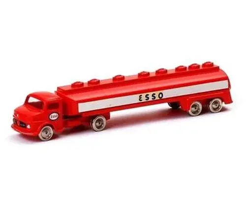 1:87 Mercedes Esso Tanker Image