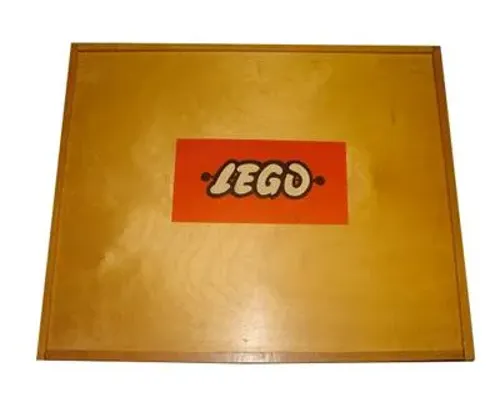 Empty Kindergarten LEGO Box Image