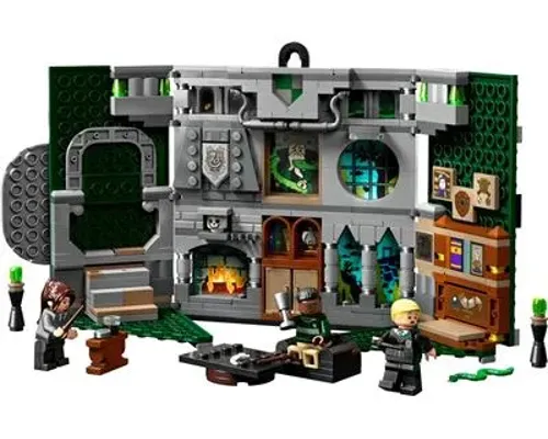 Slytherin House Banner Image