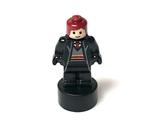 Gryffindor Student Statuette / Trophy #2, Dark Red Hair Image