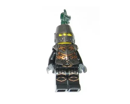 Kingdoms - Dragon Knight Armor with Chain, Helmet Closed, Scowl Image