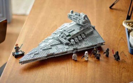 75394 LEGO Star Wars Imperial Star Destroyer | Unleash Galactic Power with the New LEGO Star Wars Imperial Star Destroyer